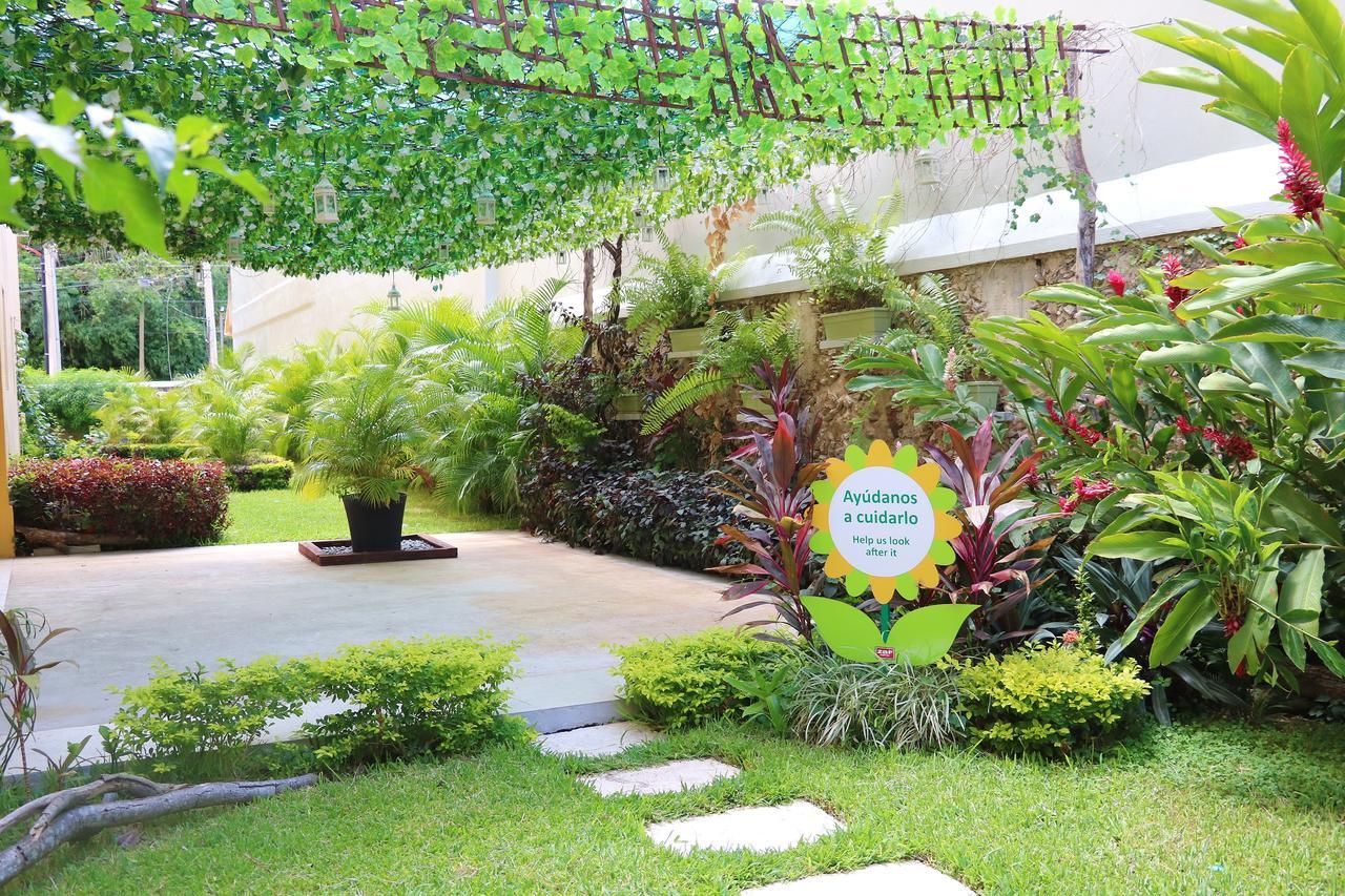 Hotel Zar Merida Exterior photo